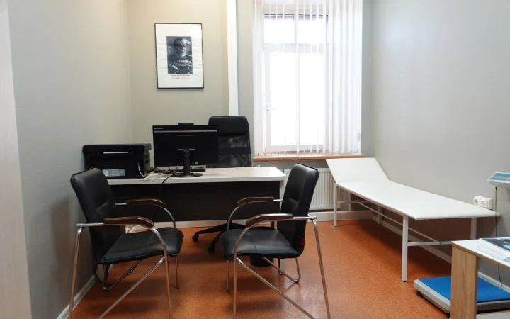 Холл и зона ожидания клиники Осознание в Краснодаре